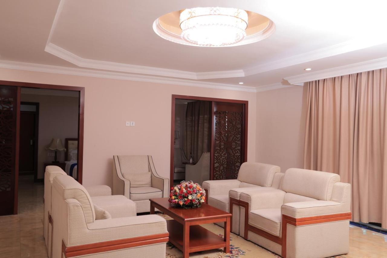 אדיס אבבה Tolip Olympia Hotel מראה חיצוני תמונה